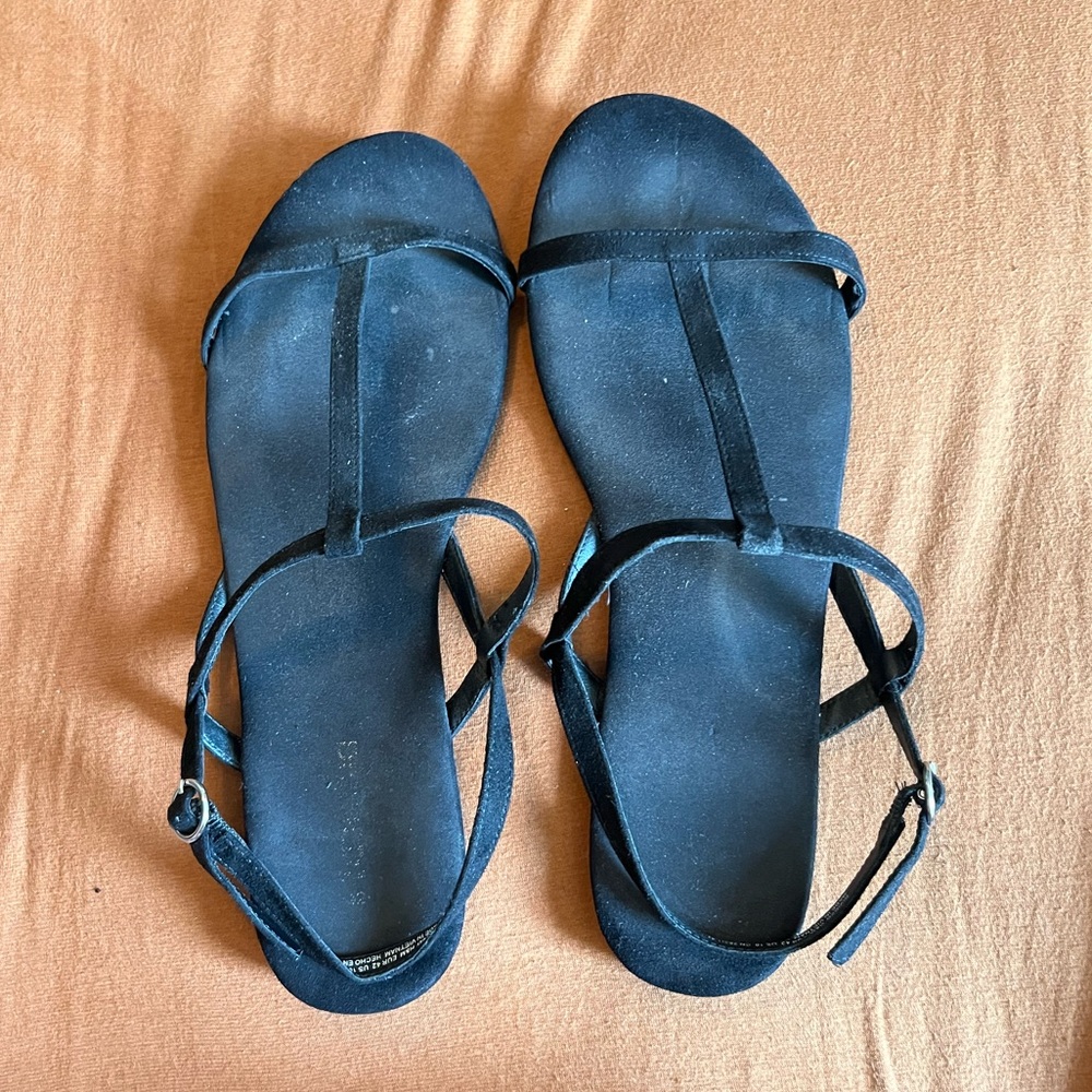 Divided H&M Sandals ♥️♥️♥️